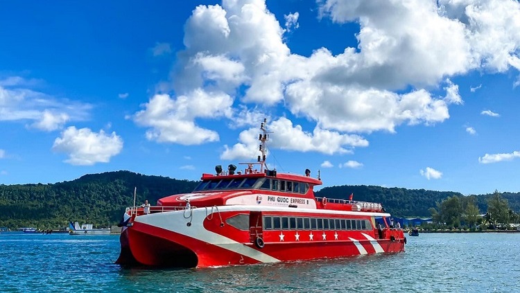 tau phu quoc 3